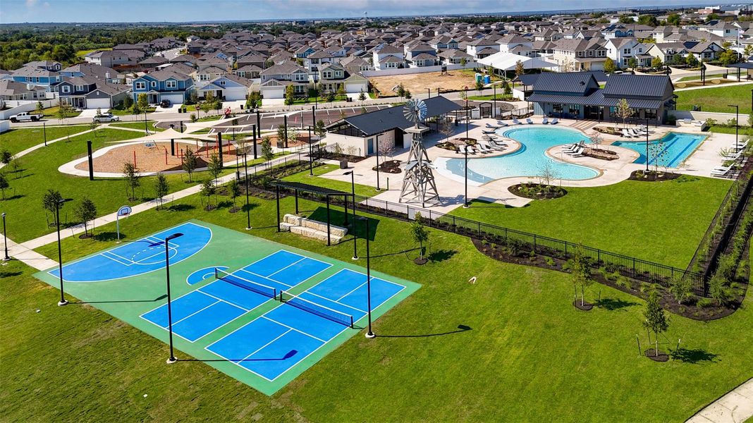 Birds eye view of property featuring a residential view