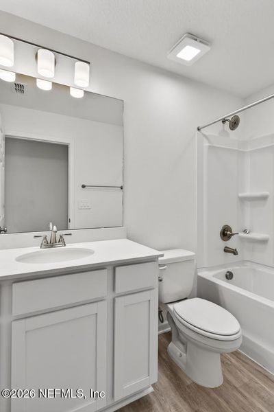 Furnished interior view inside a new home in , Jacksonville (Image 6).
