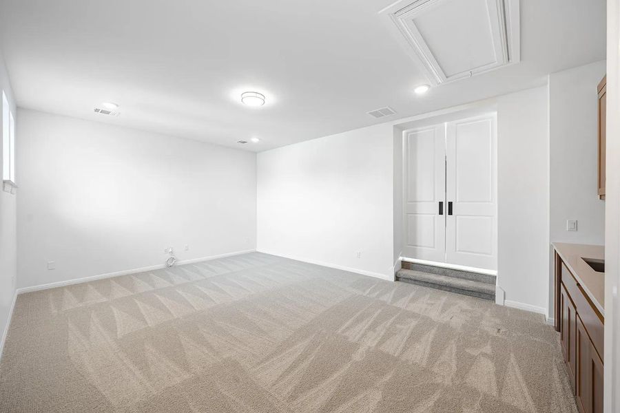 Spacious, unfurnished interior of a new home in Clearwater Ranch, Liberty Hill (Image 22). Spacious, unfurnished interior of a new home in Clearwater Ranch, Liberty Hill (Image 22).