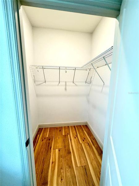 Spacious, unfurnished interior of a new home in , Ocala (Image 23).