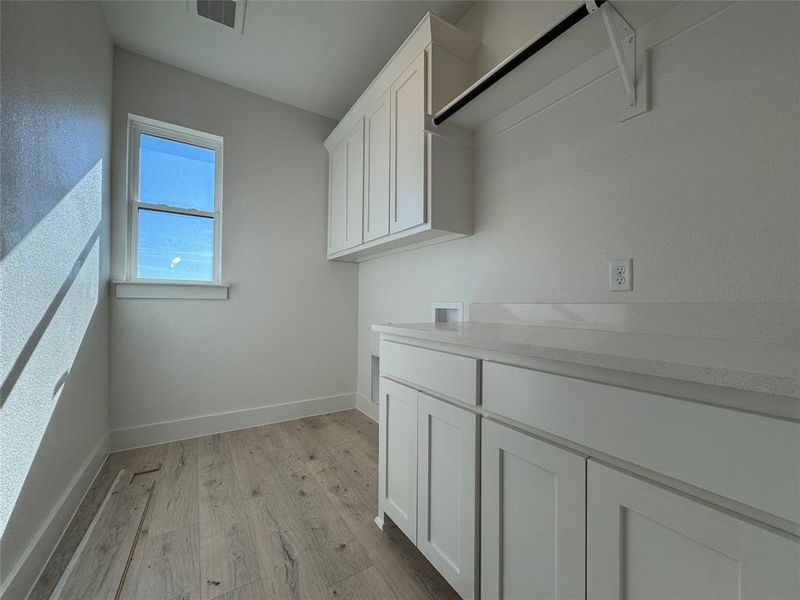 Image 17 of a home in Coyote Crossing. Image 17 of a home in Coyote Crossing.