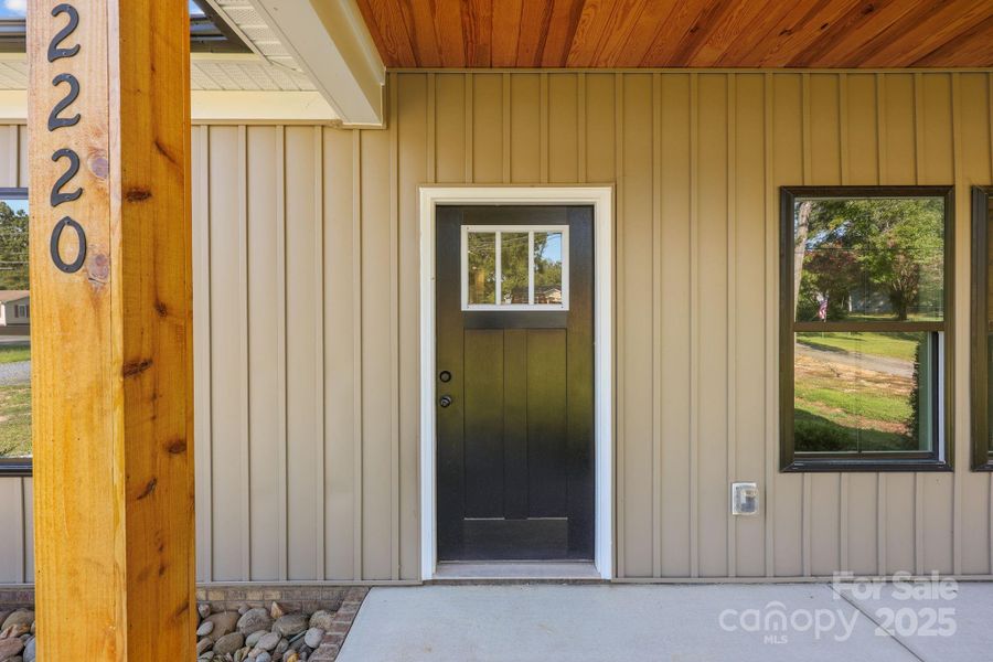 Image 37 of a home in .