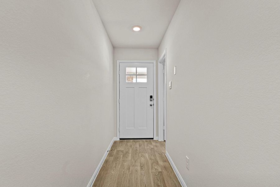 Spacious, unfurnished interior of a new home in Whisper South, San Marcos (Image 12).