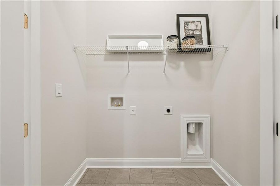 Spacious, unfurnished interior of a new home in Promenade at Sawnee Village, Cumming (Image 23).
