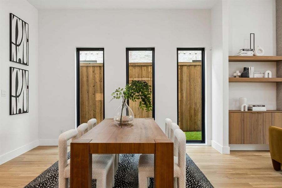 Furnished interior view inside a new home in , Dallas (Image 28).