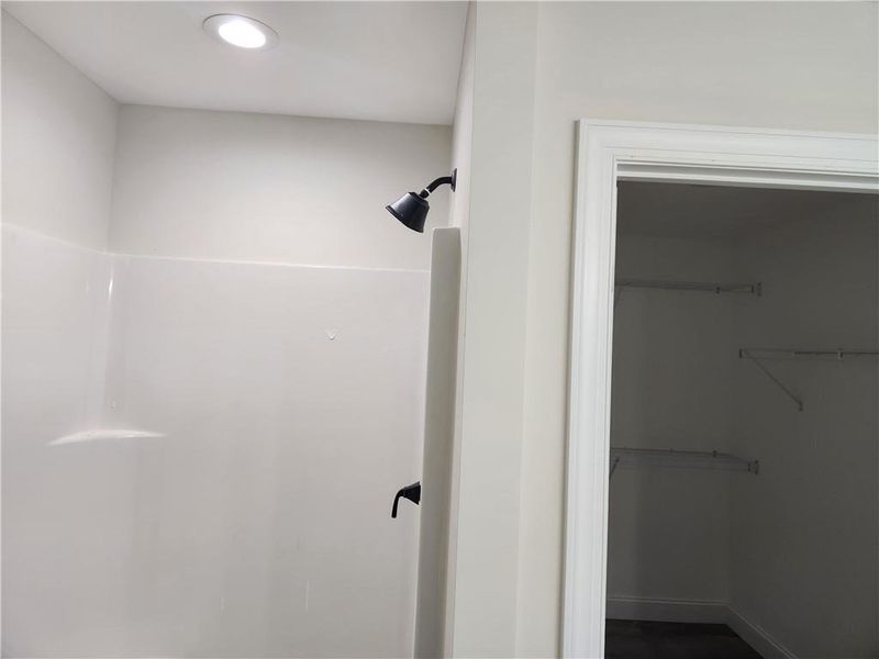 Furnished interior view inside a new home in , Dawsonville (Image 2).