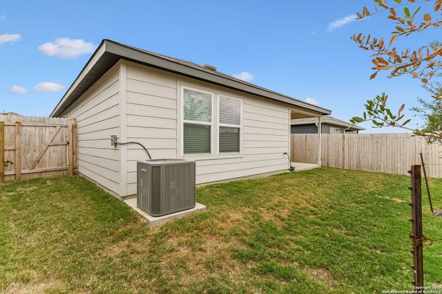 Exterior details and patio area of a home in , San Antonio (Image 26).