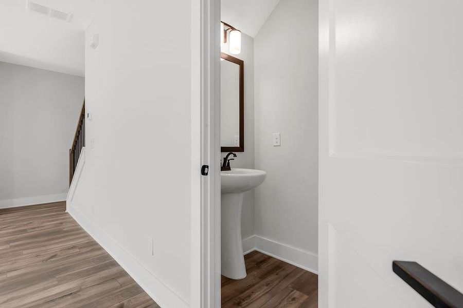 Image 24 of a home in Echo Park. Image 24 of a home in Echo Park.