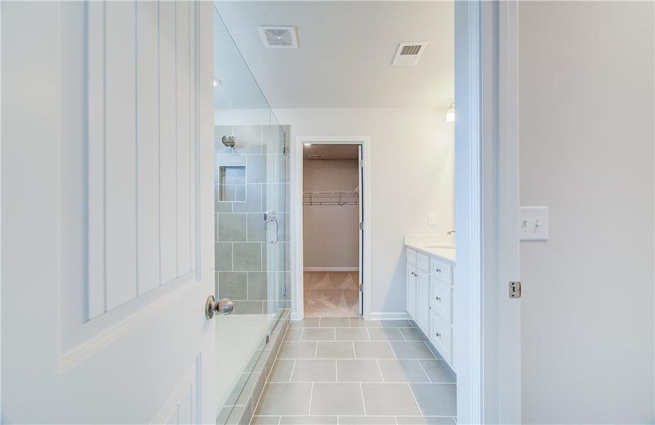 Spacious, unfurnished interior of a new home in Burchwood, Stockbridge (Image 24). Spacious, unfurnished interior of a new home in Burchwood, Stockbridge (Image 24).