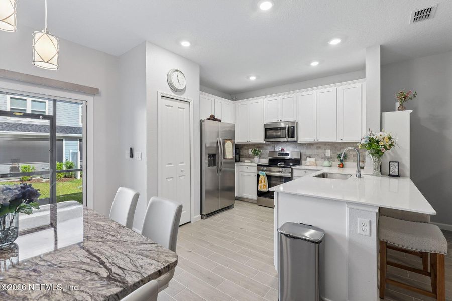 Furnished interior view inside a new home in , Middleburg (Image 5).