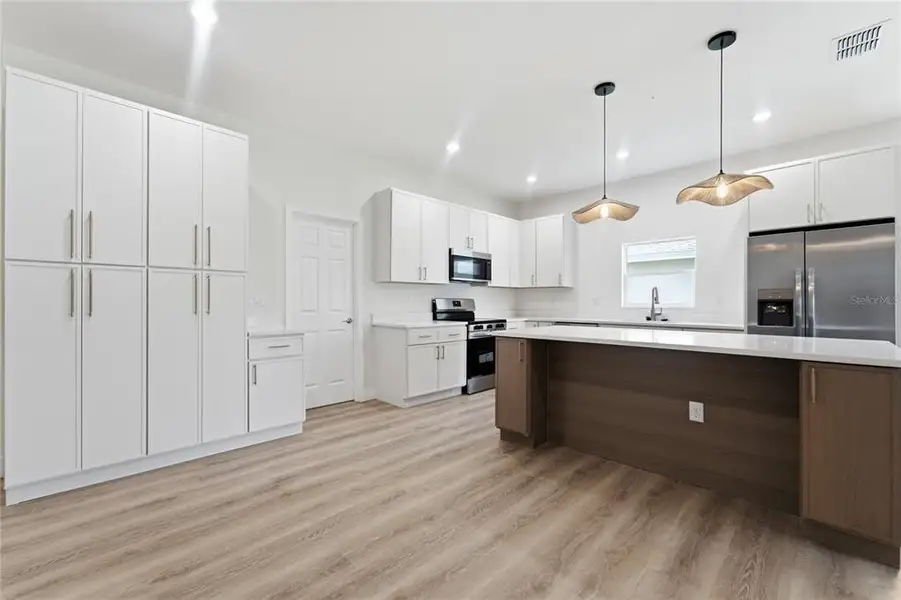 Furnished interior view inside a new home in , Leesburg (Image 3).