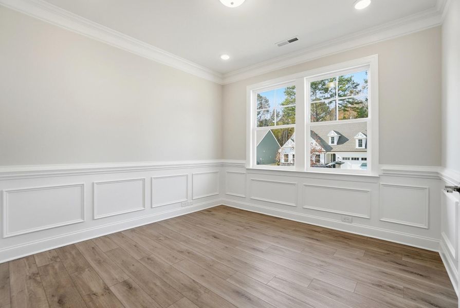 Spacious, unfurnished interior of a new home in Rone Creek, Waxhaw (Image 56).
