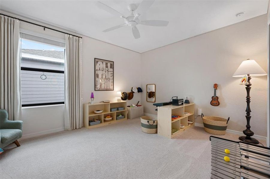 Furnished interior view inside a new home in , Sarasota (Image 14).