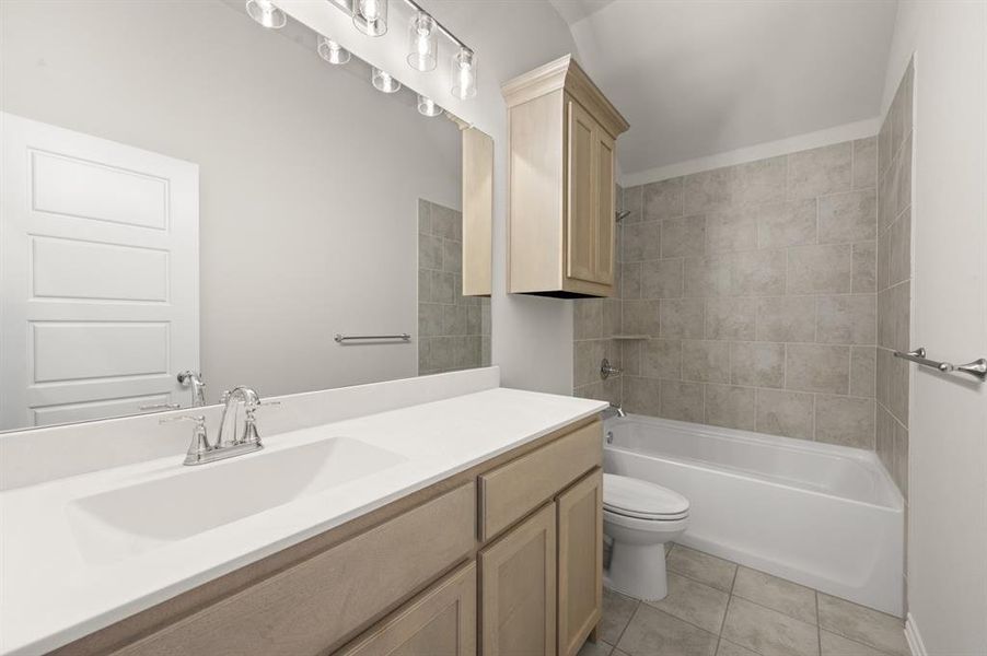 12_1105 Turtle Hill- Bathroom-1