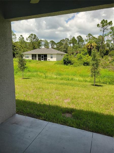 Exterior details and patio area of a home in , North Port (Image 3).