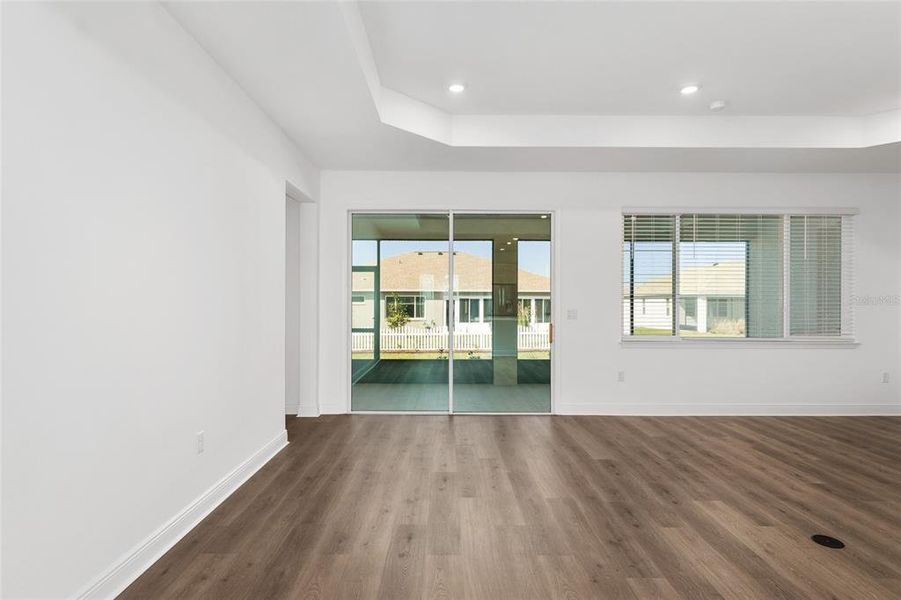 Spacious, unfurnished interior of a new home in , Ocala (Image 22).