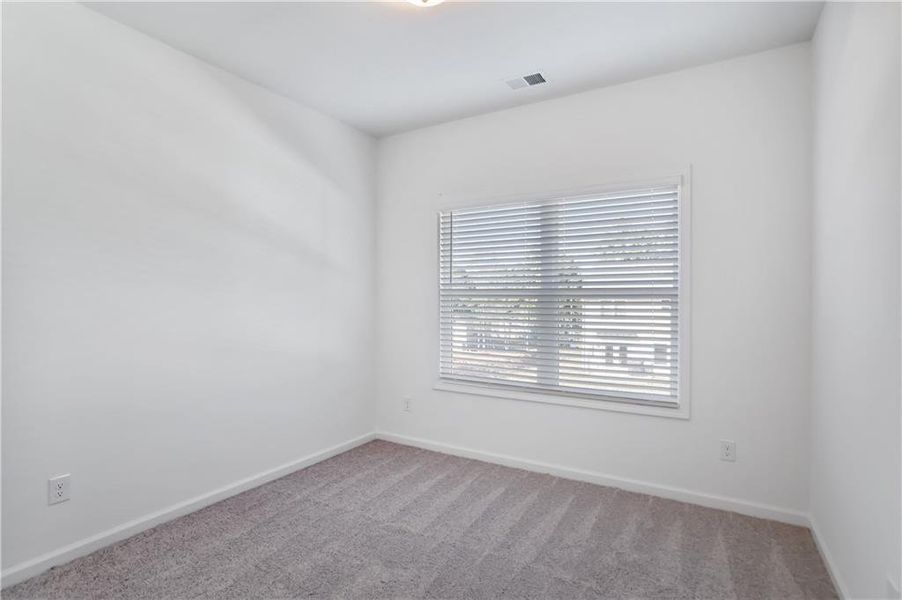 Spacious, unfurnished interior of a new home in , Cleveland (Image 25).