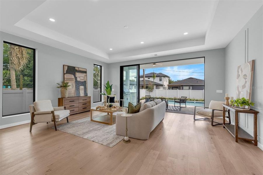 Furnished interior view inside a new home in , Orlando (Image 56).
