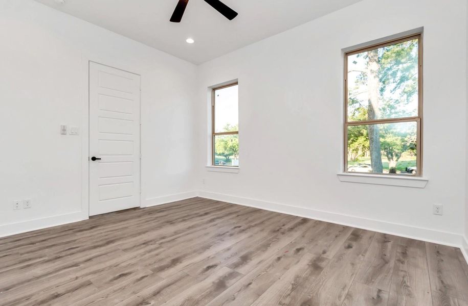 Image 11 of a home in . Image 11 of a home in .