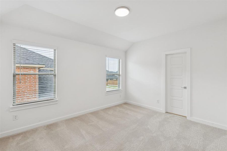 Spacious, unfurnished interior of a new home in Cross Creek Meadows, Celina (Image 32). Spacious, unfurnished interior of a new home in Cross Creek Meadows, Celina (Image 32).