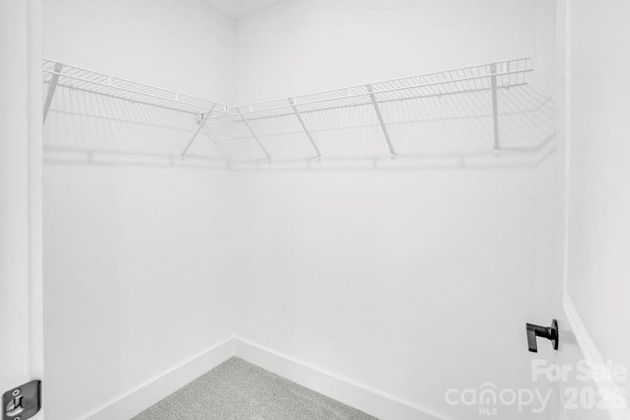 Spacious, unfurnished interior of a new home in , Gastonia (Image 8).