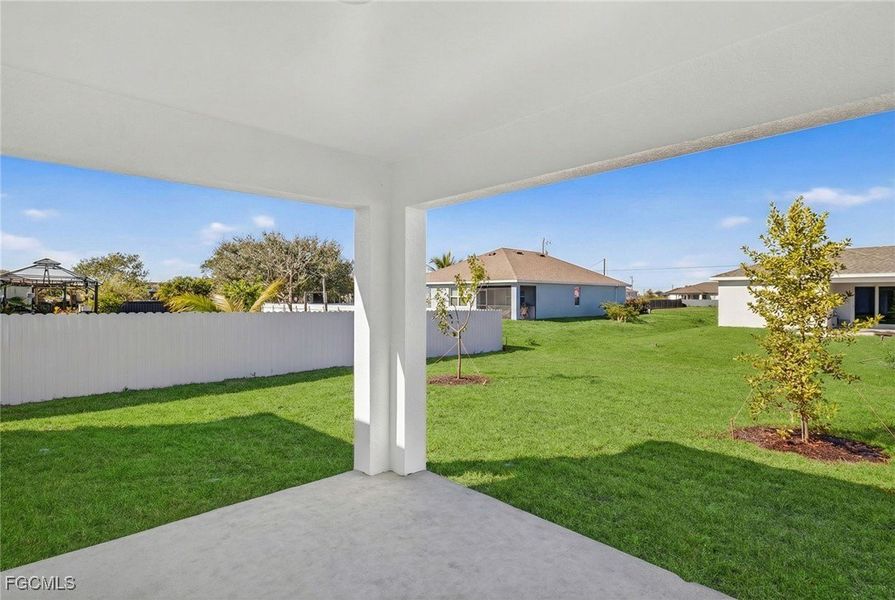 Exterior details and patio area of a home in Cape Coral, Cape Coral (Image 4).