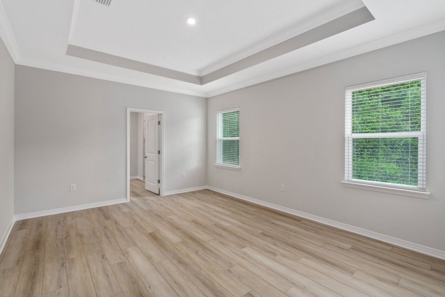 Representative unfurnished interior of a home built from the Drexel by Maronda Homes in Bellview Pointe, Bellview (Image 49).