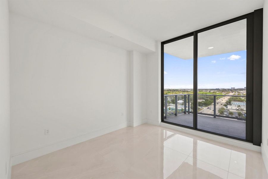 220 Lake Shore Drive - 23.jpg-FULL 220 Lake Shore Drive - 23.jpg-FULL