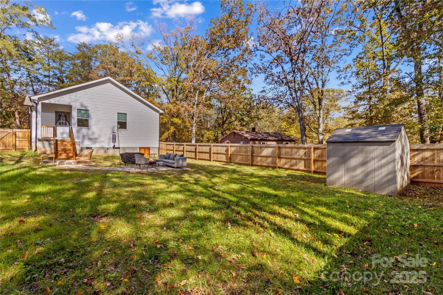 Image 37 of a home in .