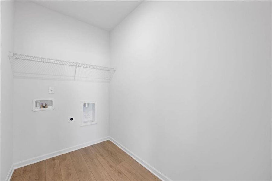Spacious, unfurnished interior of a new home in Laurel Ridge, Rock Spring (Image 36).