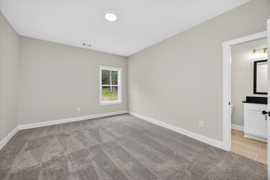 Spacious, unfurnished interior of a new home in White Oaks, The Rock (Image 35). Spacious, unfurnished interior of a new home in White Oaks, The Rock (Image 35).