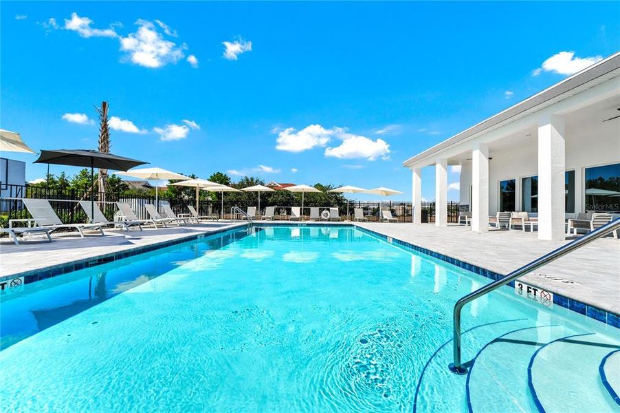 Community amenities in , Davenport (Image 37).