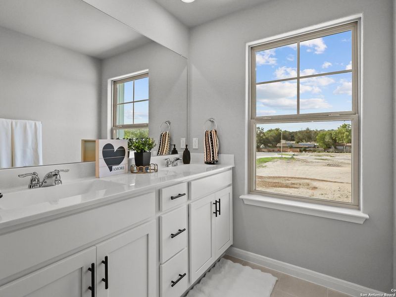 Furnished interior view inside a new home in Cedar Heights, San Antonio (Image 13).