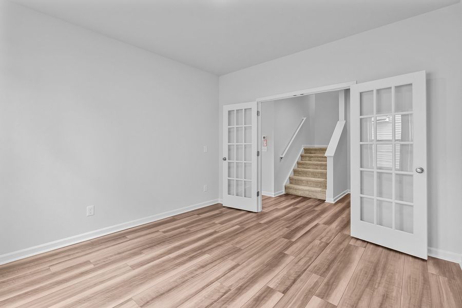 Spacious, unfurnished interior of a new home in Bell West, Kernersville (Image 24).