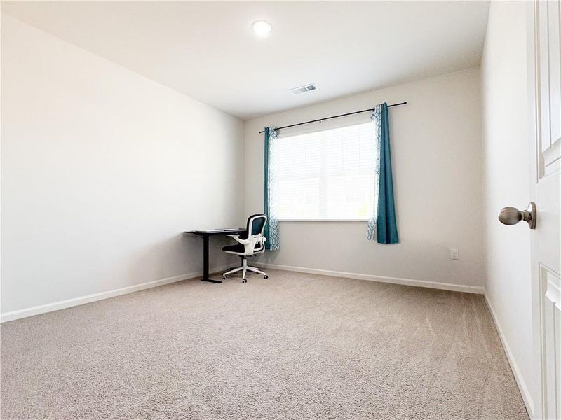 Image 42 of a home in .