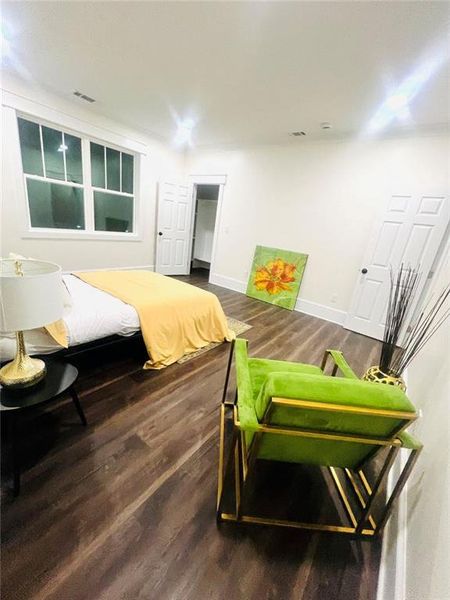Furnished interior view inside a new home in , Atlanta (Image 41).
