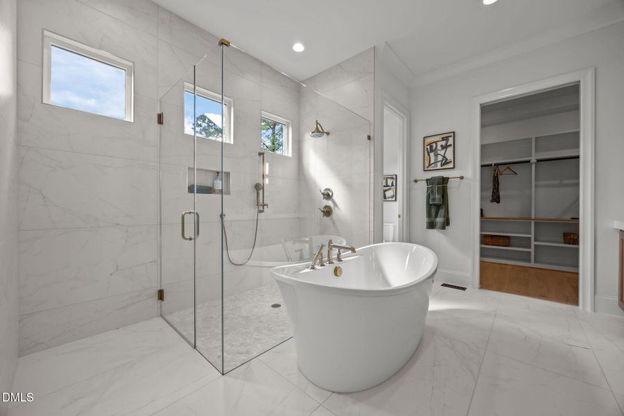 42-web-or-mls-IMG_2610 42-web-or-mls-IMG_2610