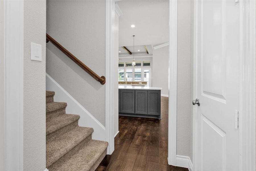 Furnished interior view inside a new home in Artavia 70′, Conroe (Image 44).