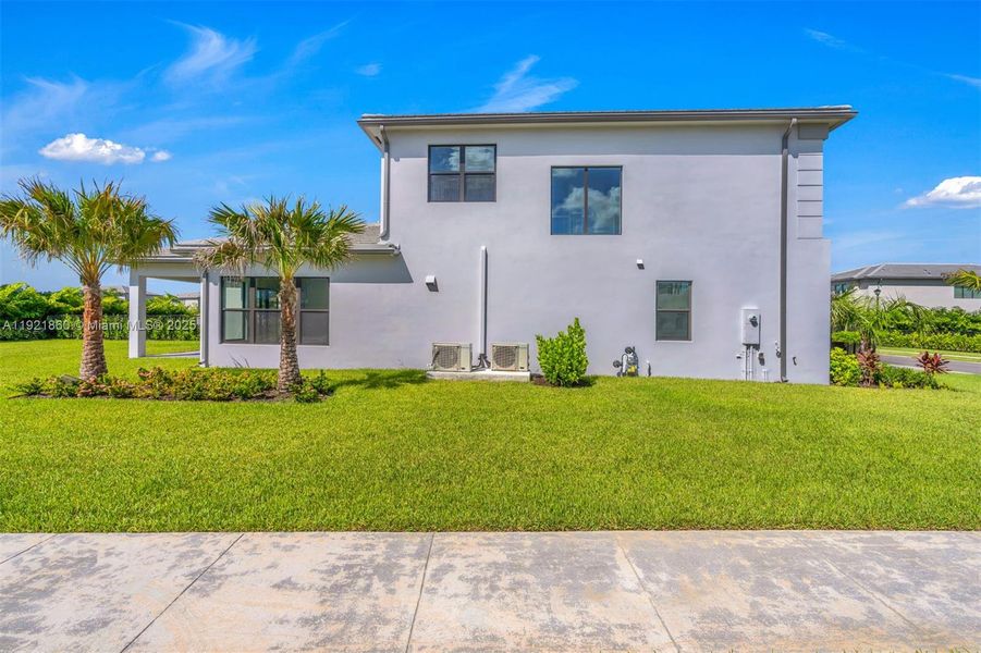 Exterior details and patio area of a home in , Boca Raton (Image 37). Exterior details and patio area of a home in , Boca Raton (Image 37).