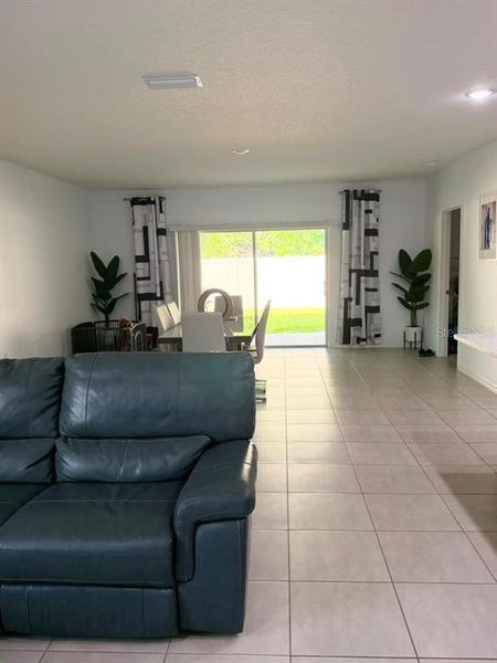 Furnished interior view inside a new home in , Kissimmee (Image 8).