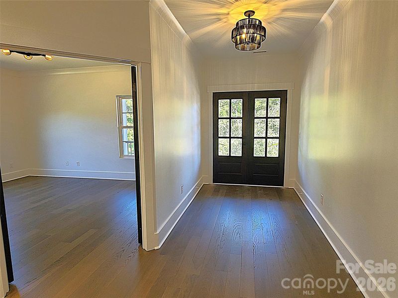 Spacious, unfurnished interior of a new home in , Hickory (Image 21).