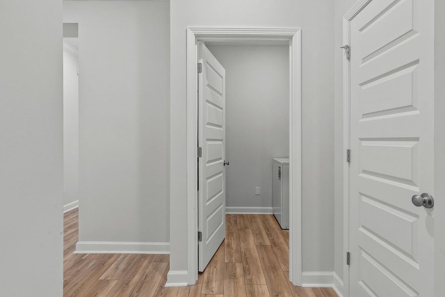 Spacious, unfurnished interior of a new home in , Summerville (Image 27).