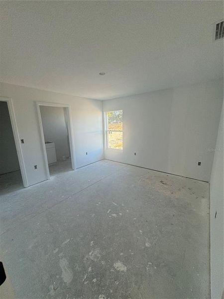 In-progress construction of a new home in , Dunnellon, FL (Image 7).