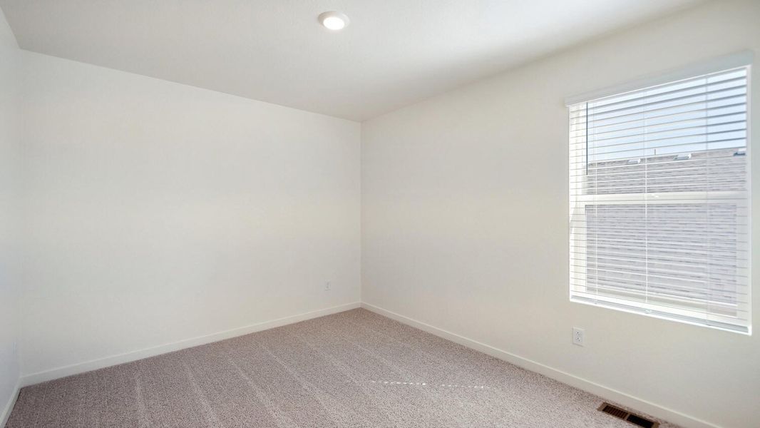 Spacious, unfurnished interior of a new home in Westgate, Greeley (Image 19).
