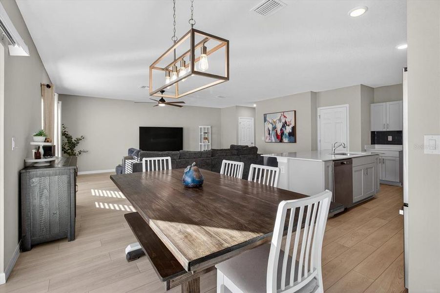 Furnished interior view inside a new home in Pasadena Point, Wesley Chapel (Image 47). Furnished interior view inside a new home in Pasadena Point, Wesley Chapel (Image 47).