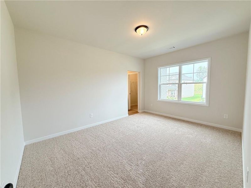 Spacious, unfurnished interior of a new home in Ponderosa Farms Reserve, Gainesville (Image 24). Spacious, unfurnished interior of a new home in Ponderosa Farms Reserve, Gainesville (Image 24).