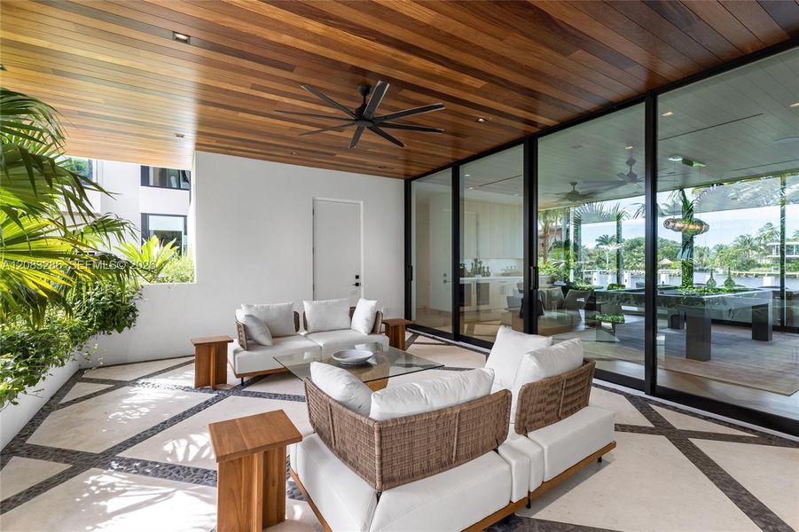 Exterior details and patio area of a home in , Fort Lauderdale (Image 27). Exterior details and patio area of a home in , Fort Lauderdale (Image 27).