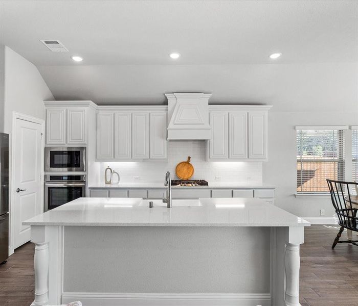 Furnished interior view inside a new home in The Lakes at Parks of Aledo, Aledo (Image 28).