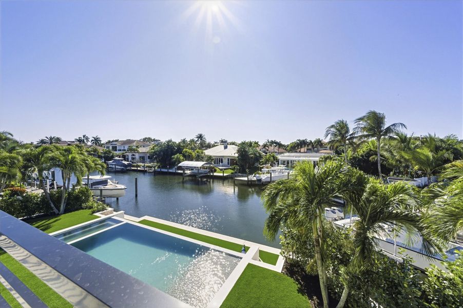 GUEST BEDROOM 4 - BALCONY VIEW