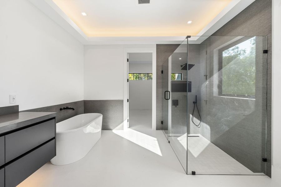 Furnished interior view inside a new home in , Loxahatchee (Image 10).